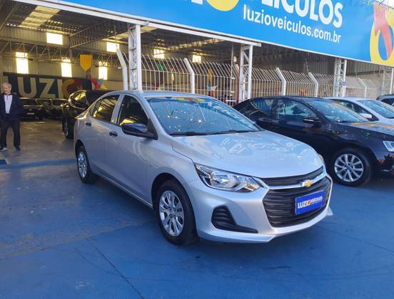CHEVROLET ONIX 1.0 TURBO FLEX PLUS AUTOMÁTICO CHEVROLET ONIX 1.0 TURBO FLEX PLUS AUTOMÁTICO